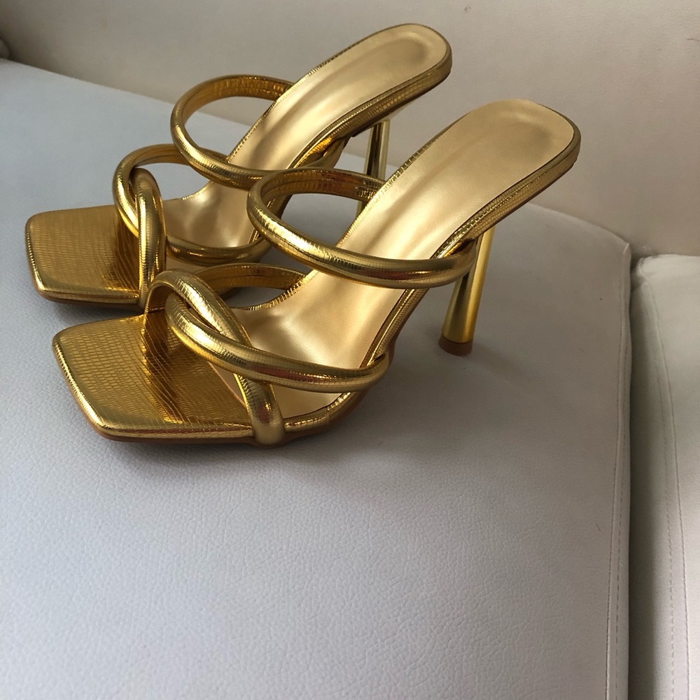 Elegant Gold Women's Heels